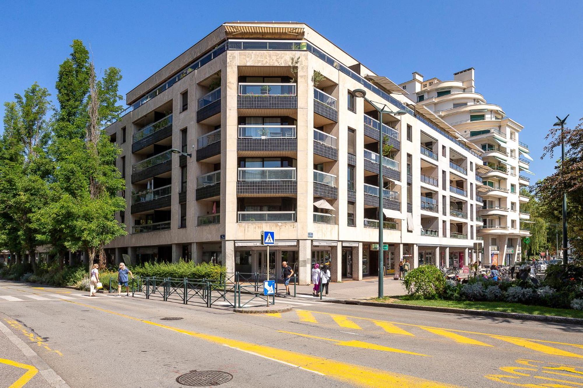 Appartement Moderne Au Coeur D'Annecy - A Deux Pas Du Lac Et De La Vieille Ville מראה חיצוני תמונה